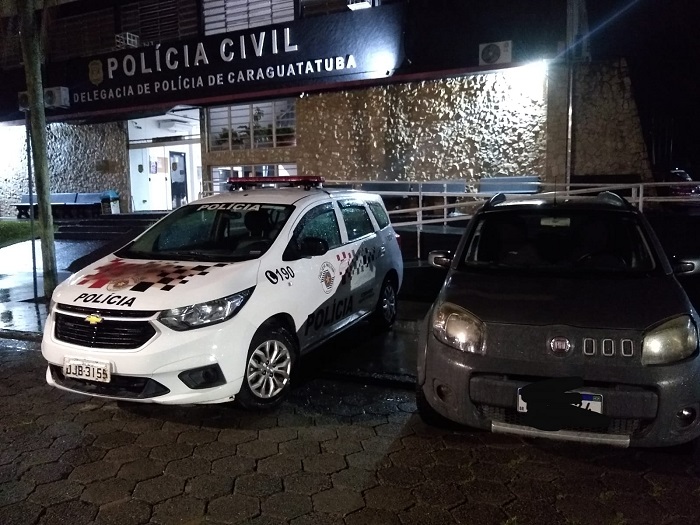 Polícia Militar recupera veículo e prende dois indivíduos em Caraguatatuba