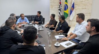 Governo intermedia negociações entre empresa de transporte e sindicato para evitar greve