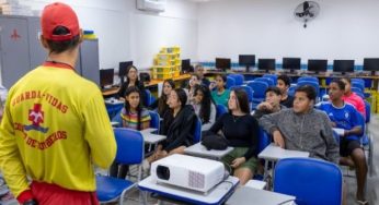 São Sebastião lança Projeto Guarda-vidas Mirim para promover segurança aquática e cidadania